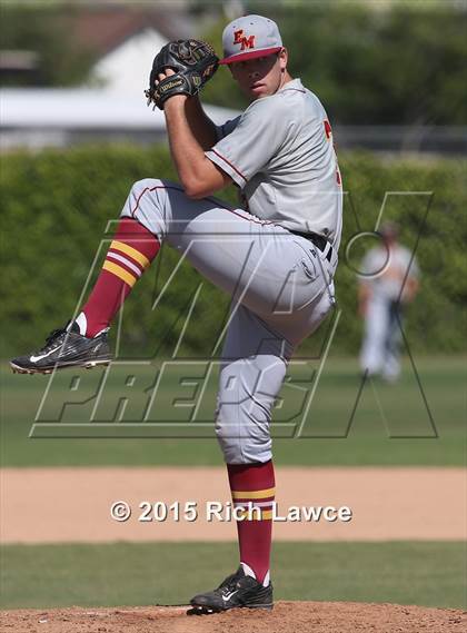 Thumbnail 2 in El Modena @ Esperanza photogallery.