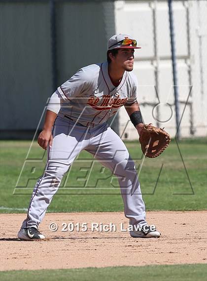 Thumbnail 1 in El Modena @ Esperanza photogallery.