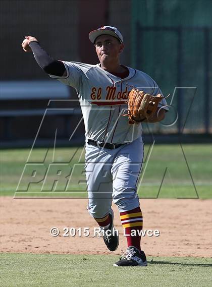 Thumbnail 2 in El Modena @ Esperanza photogallery.