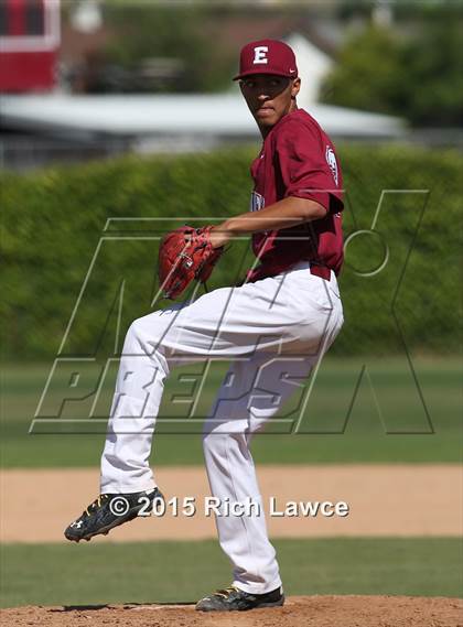 Thumbnail 2 in El Modena @ Esperanza photogallery.