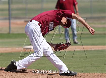Thumbnail 1 in El Modena @ Esperanza photogallery.