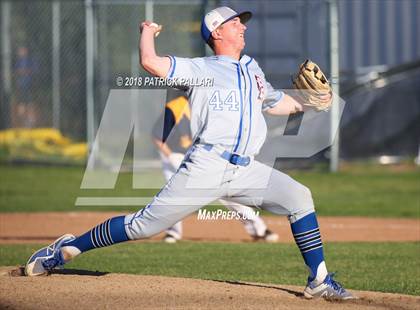 Thumbnail 1 in Rocklin @ Oak Ridge photogallery.