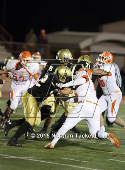 Thumbnail 3 in Central vs. Abilene (KSHSAA 4A D1 2nd Round) photogallery.