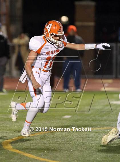 Thumbnail 2 in Central vs. Abilene (KSHSAA 4A D1 2nd Round) photogallery.
