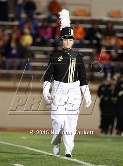 Thumbnail 3 in Central vs. Abilene (KSHSAA 4A D1 2nd Round) photogallery.