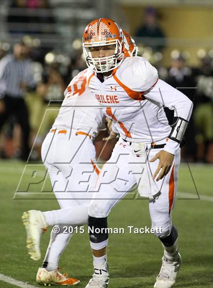 Thumbnail 2 in Central vs. Abilene (KSHSAA 4A D1 2nd Round) photogallery.