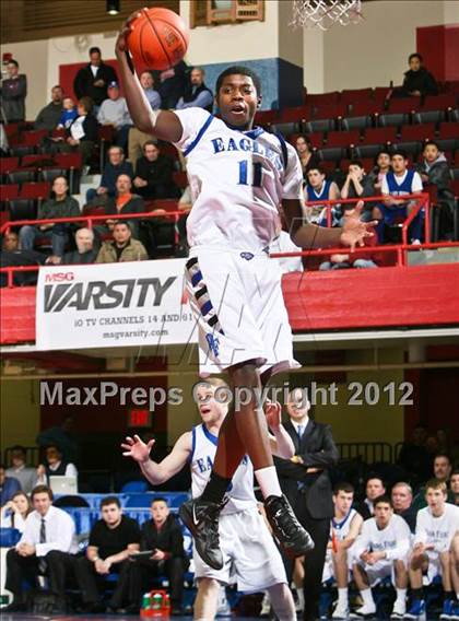 Thumbnail 3 in Dobbs Ferry vs Blind Brook (Class B Semifinal) photogallery.
