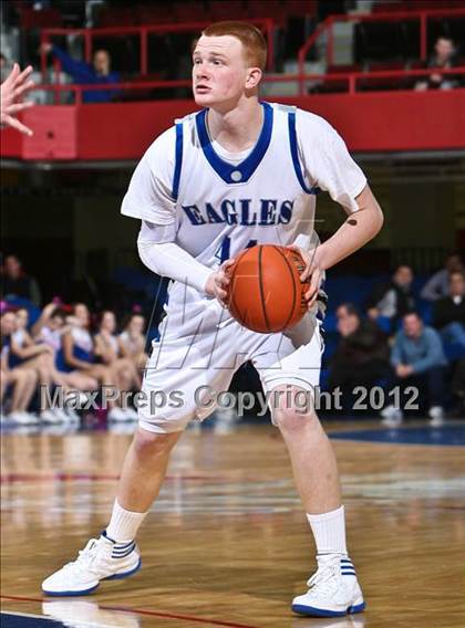 Thumbnail 2 in Dobbs Ferry vs Blind Brook (Class B Semifinal) photogallery.