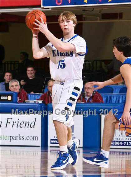Thumbnail 1 in Dobbs Ferry vs Blind Brook (Class B Semifinal) photogallery.