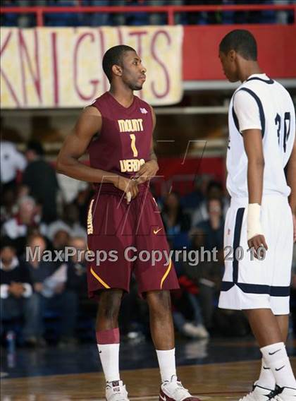 Thumbnail 1 in Poughkeepsie vs. Mt. Vernon (Section 1 Class AA Final) photogallery.