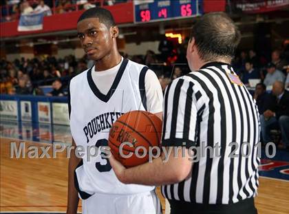 Thumbnail 3 in Poughkeepsie vs. Mt. Vernon (Section 1 Class AA Final) photogallery.