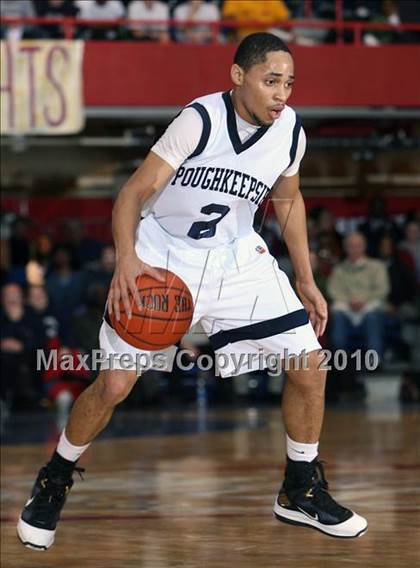 Thumbnail 2 in Poughkeepsie vs. Mt. Vernon (Section 1 Class AA Final) photogallery.