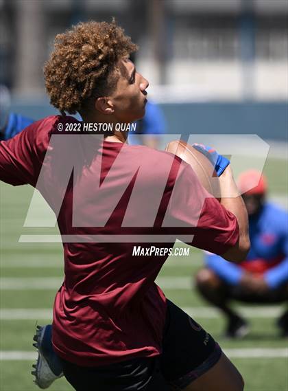 Thumbnail 2 in Serra vs. Oaks Christian (Brave 8 Invitational) photogallery.