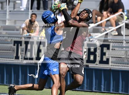 Thumbnail 1 in Serra vs. Oaks Christian (Brave 8 Invitational) photogallery.