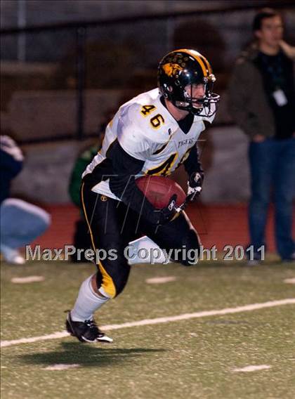 Thumbnail 1 in Monterey vs. Terra Nova (CIF CCS D3 Final) photogallery.