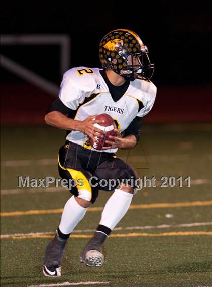 Thumbnail 1 in Monterey vs. Terra Nova (CIF CCS D3 Final) photogallery.