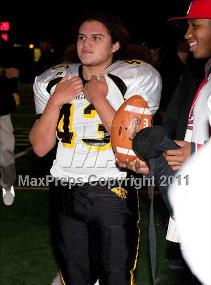 Thumbnail 2 in Monterey vs. Terra Nova (CIF CCS D3 Final) photogallery.