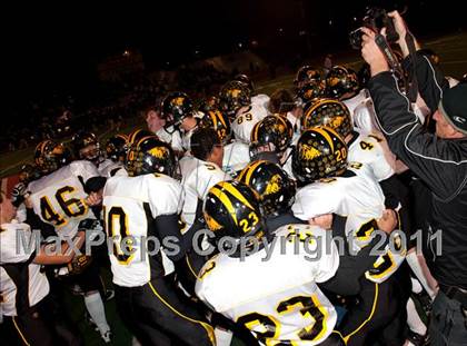 Thumbnail 3 in Monterey vs. Terra Nova (CIF CCS D3 Final) photogallery.