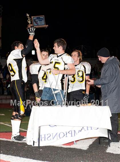 Thumbnail 3 in Monterey vs. Terra Nova (CIF CCS D3 Final) photogallery.