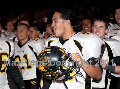 Thumbnail 3 in Monterey vs. Terra Nova (CIF CCS D3 Final) photogallery.