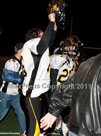 Thumbnail 1 in Monterey vs. Terra Nova (CIF CCS D3 Final) photogallery.