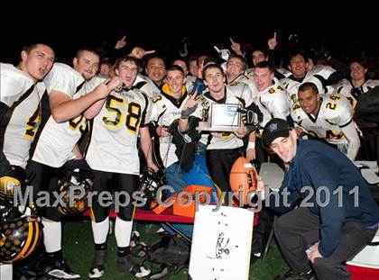 Thumbnail 1 in Monterey vs. Terra Nova (CIF CCS D3 Final) photogallery.