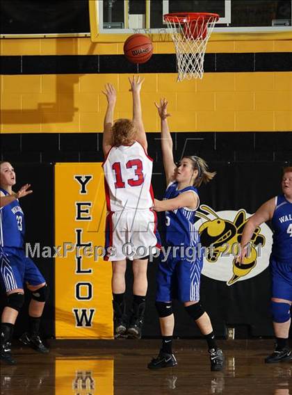 Thumbnail 3 in Waldron vs. Southwestern photogallery.