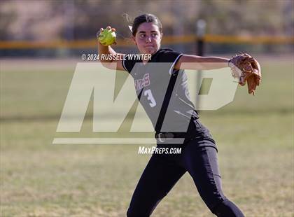 Thumbnail 1 in Chaparral @ Desert Mountain photogallery.