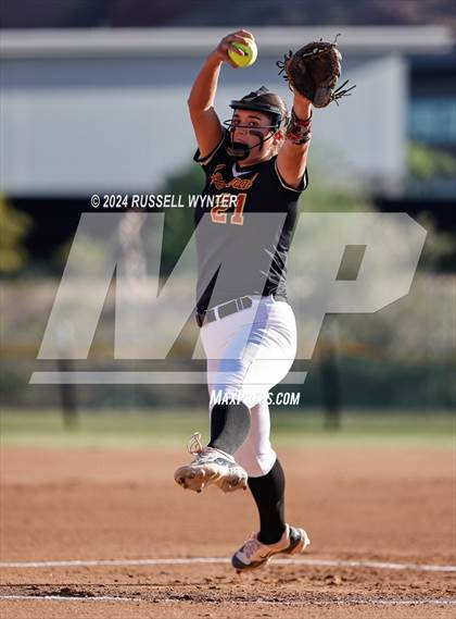 Thumbnail 1 in Chaparral @ Desert Mountain photogallery.