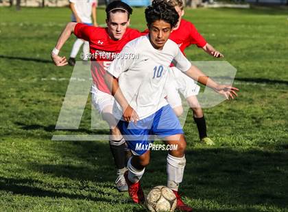 Thumbnail 2 in Azusa vs. Arrowhead Christian (CIF SS D6 Wildcard) photogallery.