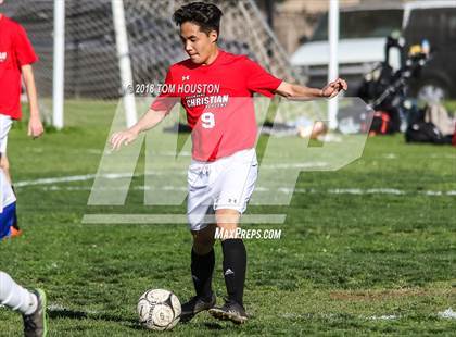 Thumbnail 2 in Azusa vs. Arrowhead Christian (CIF SS D6 Wildcard) photogallery.