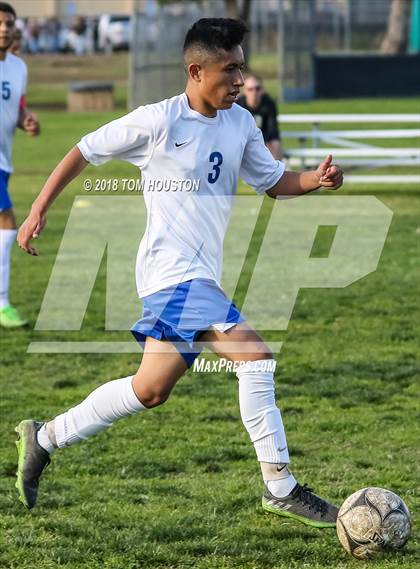 Thumbnail 2 in Azusa vs. Arrowhead Christian (CIF SS D6 Wildcard) photogallery.