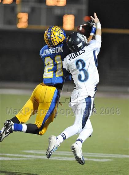 Thumbnail 2 in Oak Grove vs. Valley Christian (CIF CCS Open Division Playoffs) photogallery.