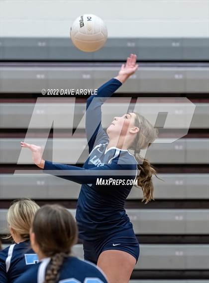 Thumbnail 3 in Lehi vs Layton (Rocky Mountain JV/Sophomore Tournament) photogallery.