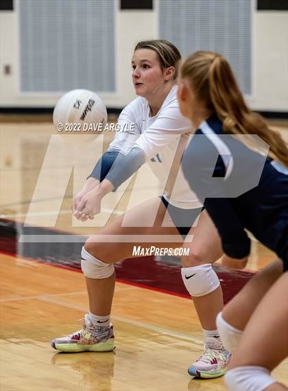 Thumbnail 1 in Lehi vs Layton (Rocky Mountain JV/Sophomore Tournament) photogallery.