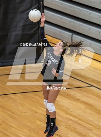Thumbnail 2 in Lehi vs Layton (Rocky Mountain JV/Sophomore Tournament) photogallery.