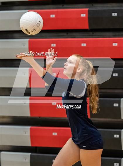 Thumbnail 3 in Lehi vs Layton (Rocky Mountain JV/Sophomore Tournament) photogallery.