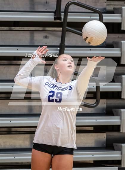 Thumbnail 3 in Lehi vs Layton (Rocky Mountain JV/Sophomore Tournament) photogallery.