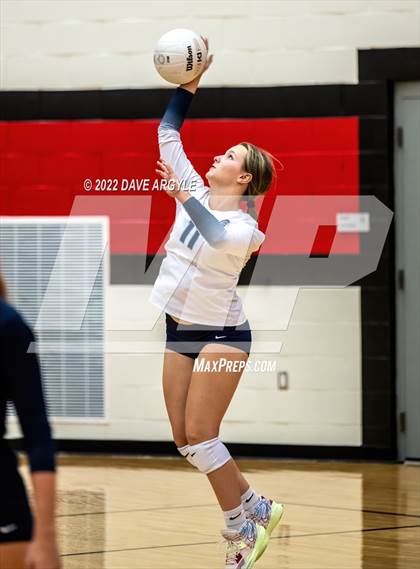 Thumbnail 1 in Lehi vs Layton (Rocky Mountain JV/Sophomore Tournament) photogallery.