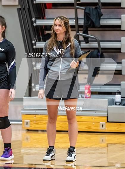 Thumbnail 2 in Lehi vs Layton (Rocky Mountain JV/Sophomore Tournament) photogallery.