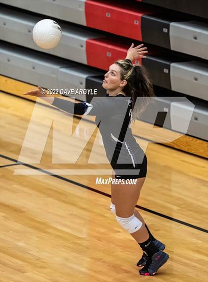 Thumbnail 1 in Lehi vs Layton (Rocky Mountain JV/Sophomore Tournament) photogallery.