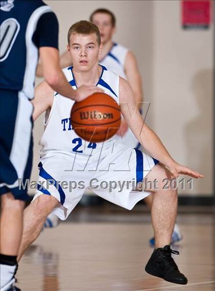 Thumbnail 3 in Dallas Thunder vs Liberty Christian JV (Lake Country Classic) photogallery.