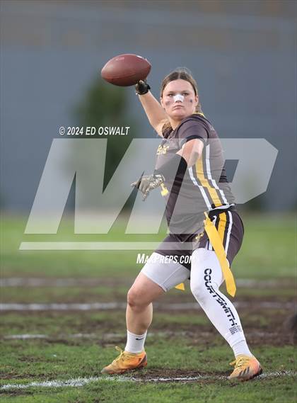 Thumbnail 3 in Alameda vs. Clayton Valley Charter (CIF NCS First Round) photogallery.
