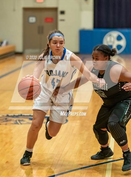 Thumbnail 2 in Zionsville @ Indianapolis Bishop Chatard photogallery.