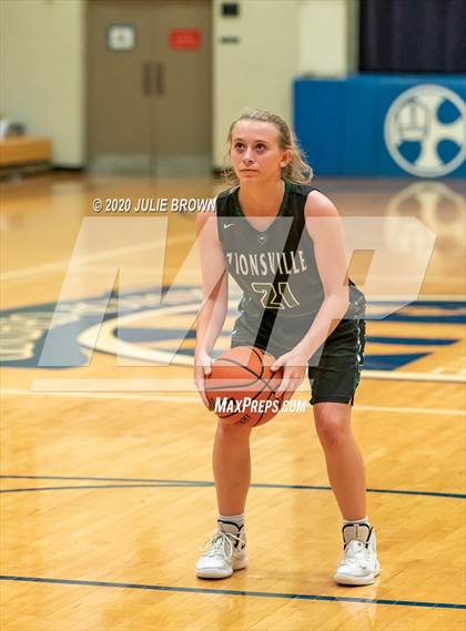 Thumbnail 2 in Zionsville @ Indianapolis Bishop Chatard photogallery.