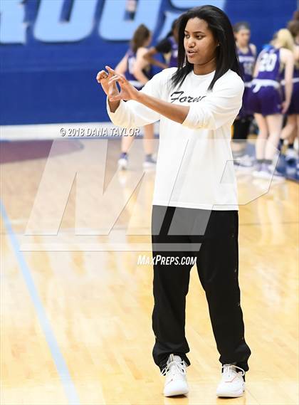 Thumbnail 3 in Forney vs Chisholm Trail (Gilchrist Automotive Lady Roo Christmas Classic) photogallery.