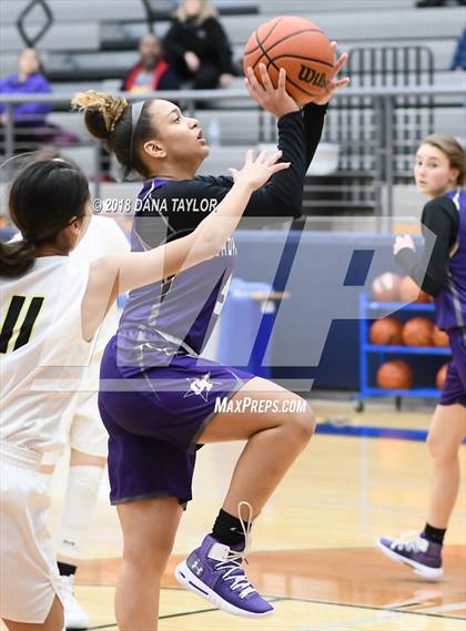 Thumbnail 3 in Forney vs Chisholm Trail (Gilchrist Automotive Lady Roo Christmas Classic) photogallery.