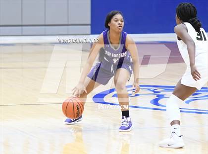 Thumbnail 3 in Forney vs Chisholm Trail (Gilchrist Automotive Lady Roo Christmas Classic) photogallery.