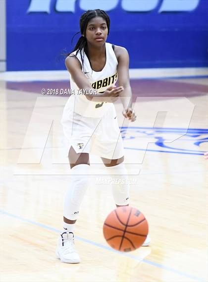 Thumbnail 3 in Forney vs Chisholm Trail (Gilchrist Automotive Lady Roo Christmas Classic) photogallery.