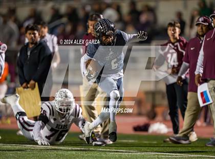 Thumbnail 2 in Steele vs. Pharr-San Juan-Alamo (UIL 6A Area Playoff) photogallery.